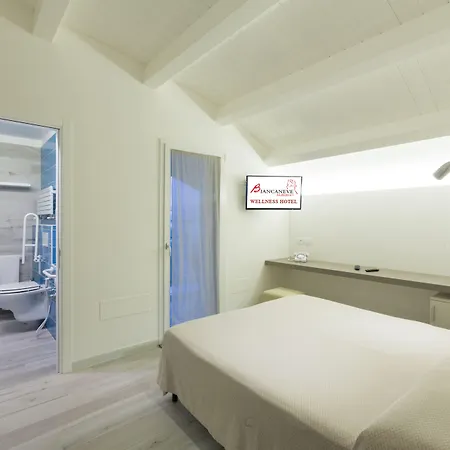 Biancaneve Wellness 3* Маротта