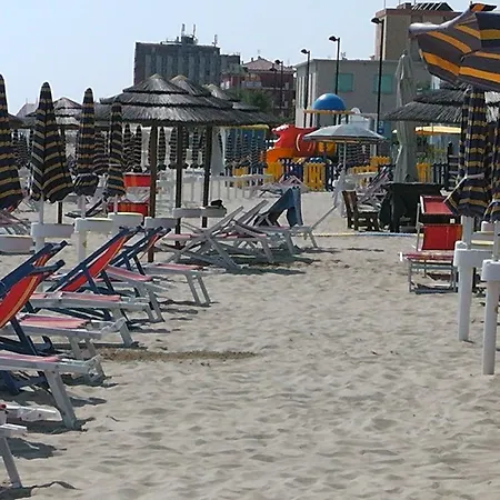 Hotel Biancaneve Wellness 3*