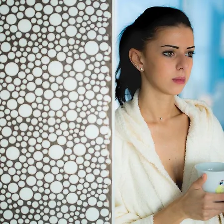 Biancaneve Wellness 3*