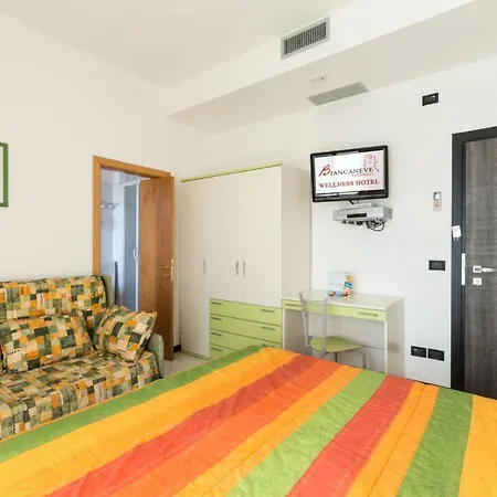 Biancaneve Wellness 3* Marotta